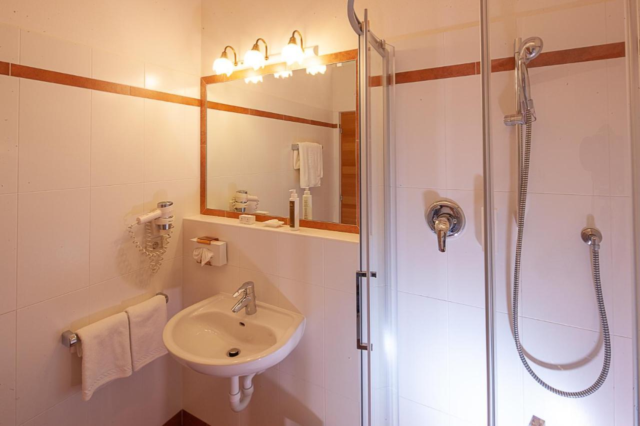 Ansitz Waldner Oberwirt Apartment Marlengo Bagian luar foto